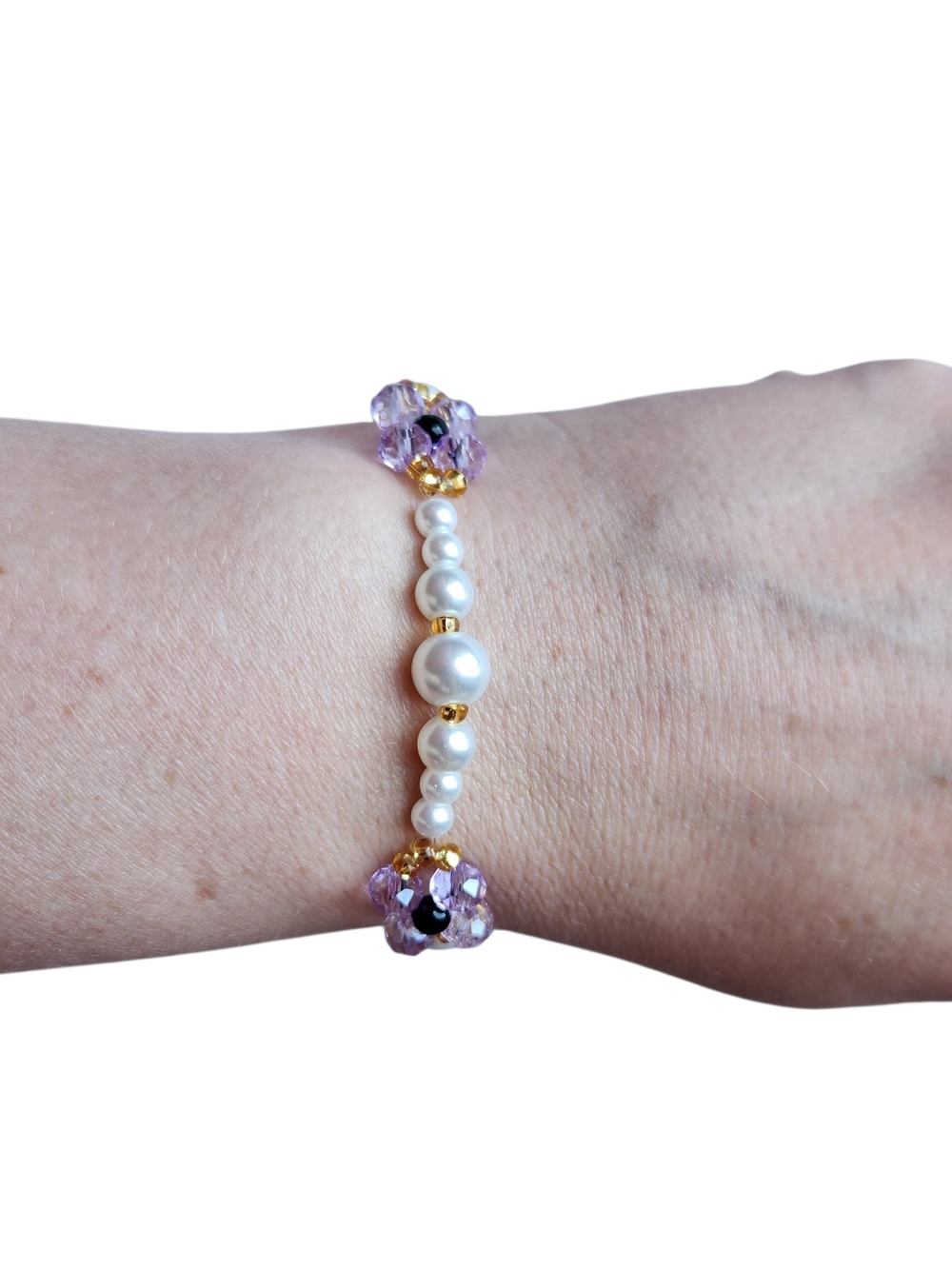 Elegant Pearl and Lavender Crystal Bracelet